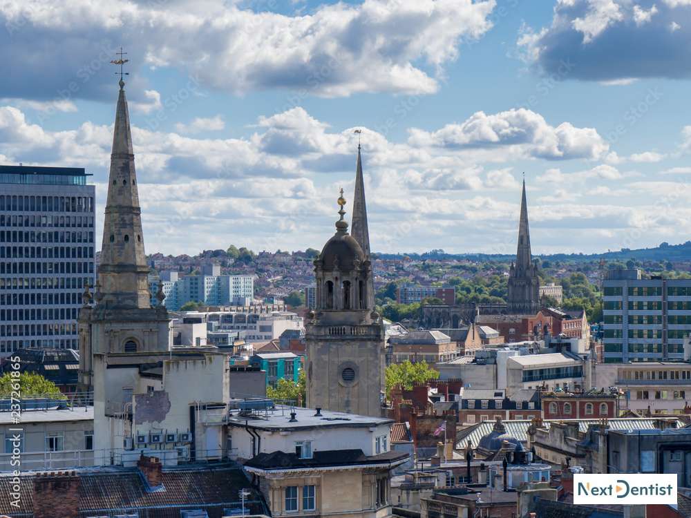 UK city dental SEO dashboard showing local search rankings, city targeting, and keyword performance