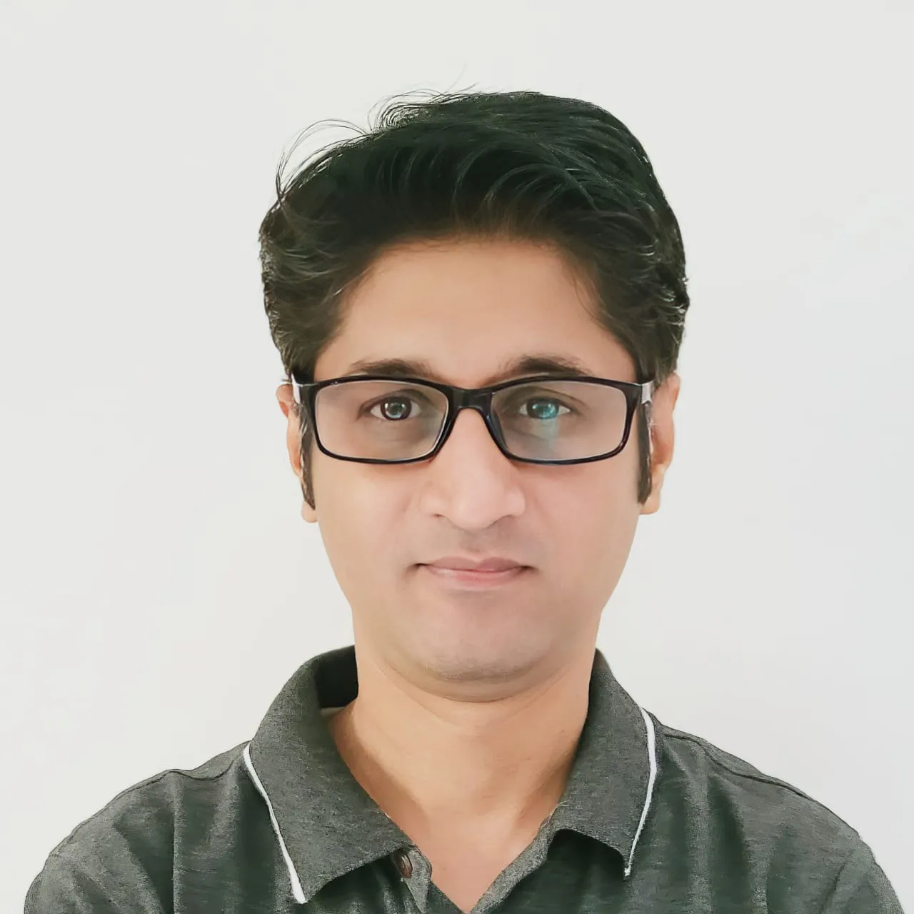 Palak Bhatt - Senior Project Manager at NextDentist